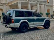 https://riyasewana.com/uploads/mitsubishi-mitsubishi-pajero-1994-1818334312313.jpg
