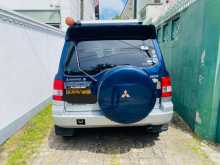 https://riyasewana.com/uploads/mitsubishi-mitsubishi-pajero-21411294122.jpg