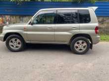 https://riyasewana.com/uploads/mitsubishi-mitsubishi-pajero-23214642272.jpg