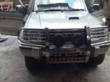 Mitsubishi Pajero2800 1986 SUV