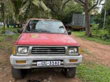 Mitsubishi Strada 1998 SUV