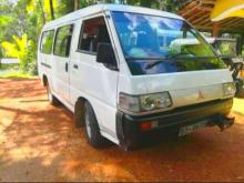 Mitsubishi Po15 1987 Van