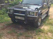 https://riyasewana.com/uploads/mitsubishi-mitsubithi-strada-78424322882.jpg
