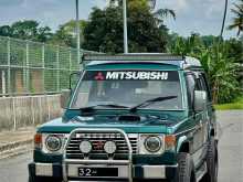 Mitsubishi Pajero 1985 SUV
