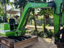 Mitsubishi Mm30b 2011 Heavy-Duty