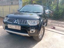 Mitsubishi Montero 2012 SUV