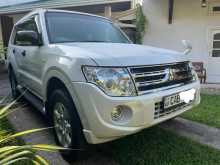 Mitsubishi Montero Canter Spare Wheel 2013 SUV