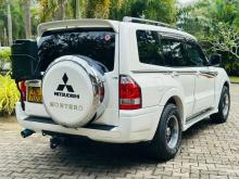 https://riyasewana.com/uploads/mitsubishi-montero-1012173510534.jpg