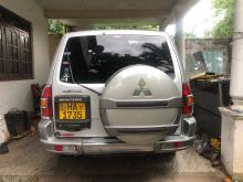 Mitsubishi Montero 2000 SUV
