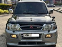 Mitsubishi Montero 2001 SUV