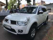 Mitsubishi Montero 2012 SUV