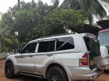 https://riyasewana.com/uploads/mitsubishi-montero-1218224422682.jpg