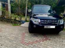 https://riyasewana.com/uploads/mitsubishi-montero-1219085422923.jpg