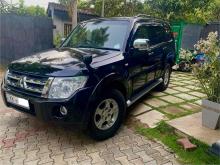 https://riyasewana.com/uploads/mitsubishi-montero-1219111324962.jpg