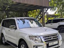 Mitsubishi Montero 2015 SUV