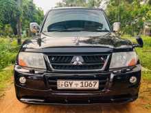 https://riyasewana.com/uploads/mitsubishi-montero-13054174843.jpg