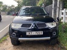 Mitsubishi Montero 2012 SUV
