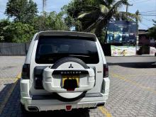 https://riyasewana.com/uploads/mitsubishi-montero-1316552924951.jpg