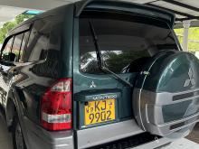 https://riyasewana.com/uploads/mitsubishi-montero-133324317162.jpg