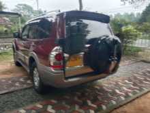 https://riyasewana.com/uploads/mitsubishi-montero-14111138212.jpg