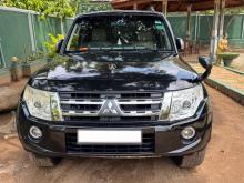 Mitsubishi Montero 2013 SUV