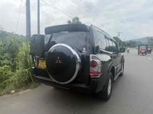 https://riyasewana.com/uploads/mitsubishi-montero-1417254124501.jpg