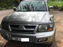 Mitsubishi Montero 2004 SUV