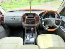 https://riyasewana.com/uploads/mitsubishi-montero-157164422943.jpg