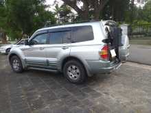 https://riyasewana.com/uploads/mitsubishi-montero-1575058493.jpg