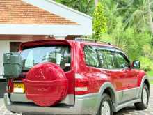 https://riyasewana.com/uploads/mitsubishi-montero-16105804706.jpg