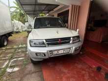 Mitsubishi Montero 2001 SUV