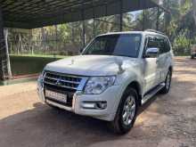 Mitsubishi Montero 2015 SUV