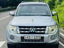 Mitsubishi Montero 2011 SUV