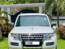 Mitsubishi Montero 2013 SUV
