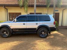 Mitsubishi Montero 2003 SUV