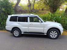 https://riyasewana.com/uploads/mitsubishi-montero-17121226763.jpg