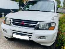 Mitsubishi Montero 2000 SUV