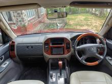 https://riyasewana.com/uploads/mitsubishi-montero-188044917266.jpg