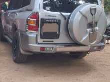 https://riyasewana.com/uploads/mitsubishi-montero-1916485002.jpg