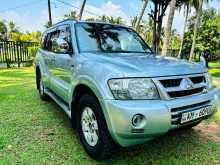 Mitsubishi Montero 2004 SUV
