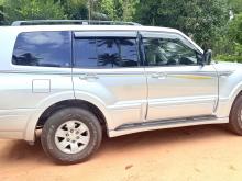 https://riyasewana.com/uploads/mitsubishi-montero-197505217085.jpg