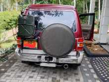 https://riyasewana.com/uploads/mitsubishi-montero-1998-2722114912703.jpg