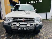 https://riyasewana.com/uploads/mitsubishi-montero-1999-2812324412324.jpg