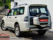 https://riyasewana.com/uploads/mitsubishi-montero-1st-5133741323.jpg