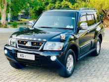 https://riyasewana.com/uploads/mitsubishi-montero-2-8-2007-27312112893.jpg