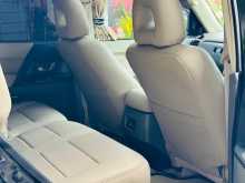 https://riyasewana.com/uploads/mitsubishi-montero-2-8cc-2005-1815423112504.jpg