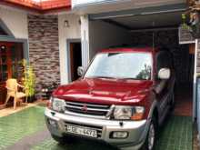 Mitsubishi Montero 2000 SUV