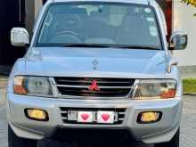 Mitsubishi Montero 2000 SUV