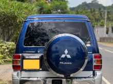 https://riyasewana.com/uploads/mitsubishi-montero-2000-1422540712083.jpg