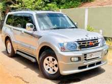 Mitsubishi Montero 2000 SUV